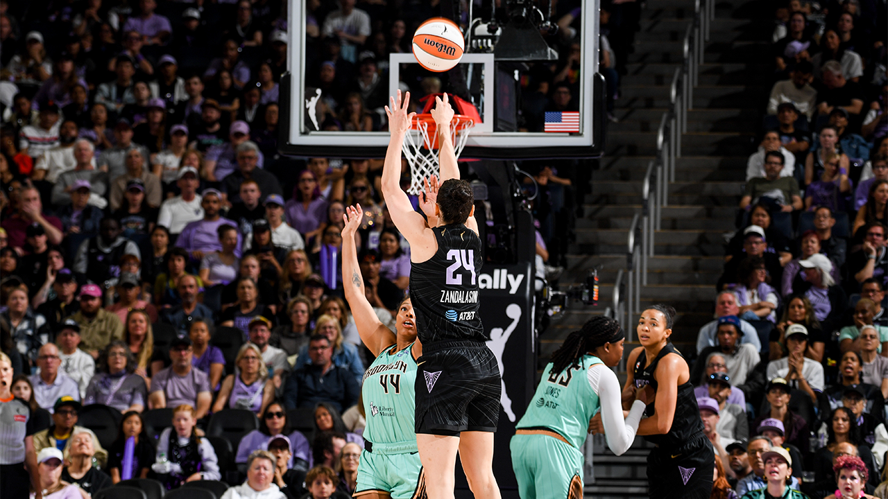 Valkyries Led By As Many As 22 Points in Wire-to-Wire Win Over Liberty